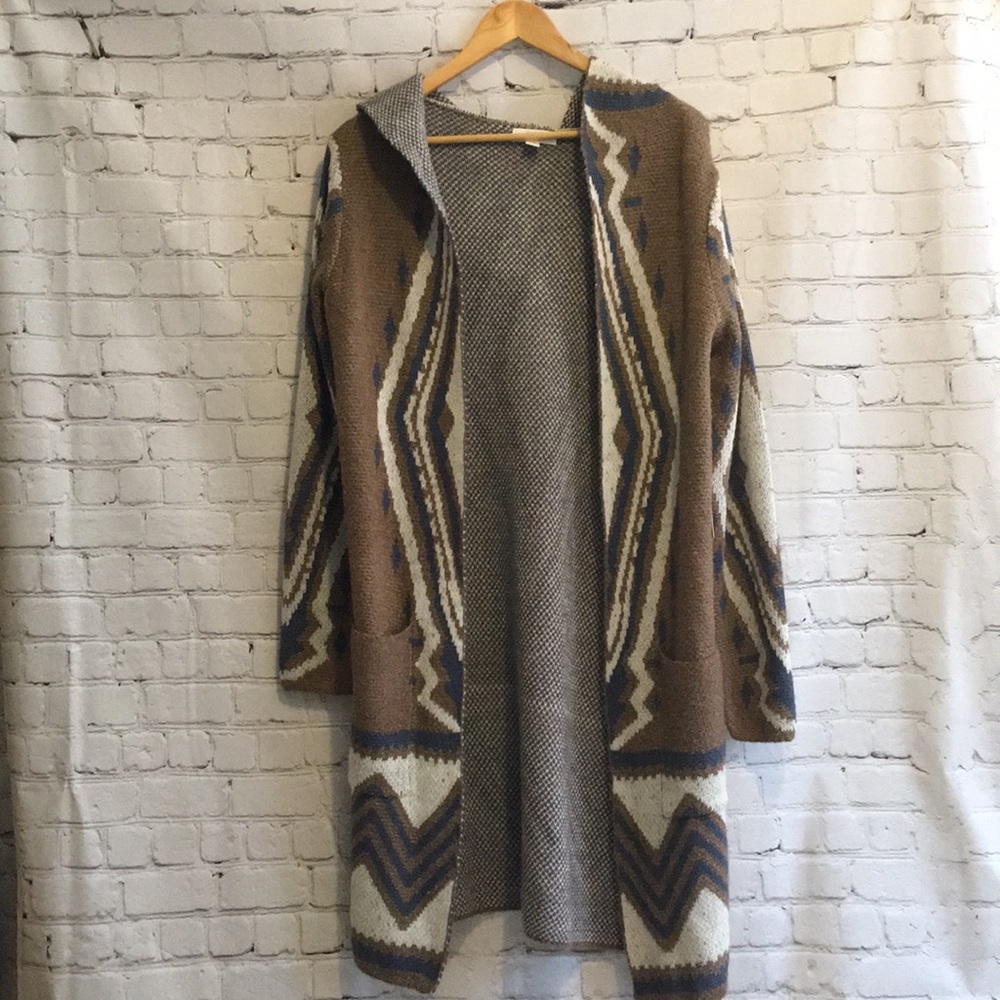 Sun and shadow (Nordstrom) hooded sweater -NEW